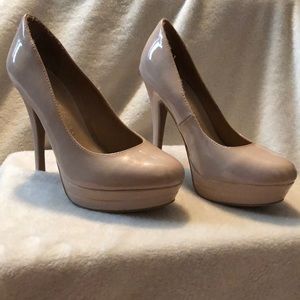Lauren Conrad tan heels